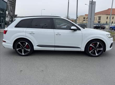Audi - SQ7