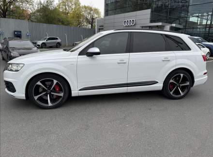 Audi - SQ7