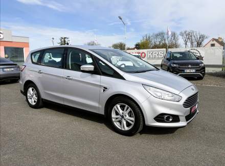 Ford - S-MAX