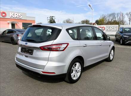 Ford - S-MAX
