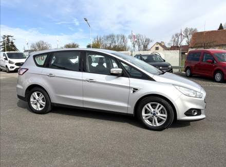 Ford - S-MAX
