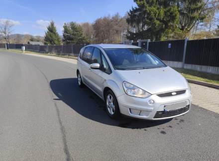 Ford - S-MAX