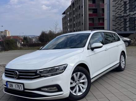 Volkswagen - Passat