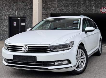 Volkswagen - Passat