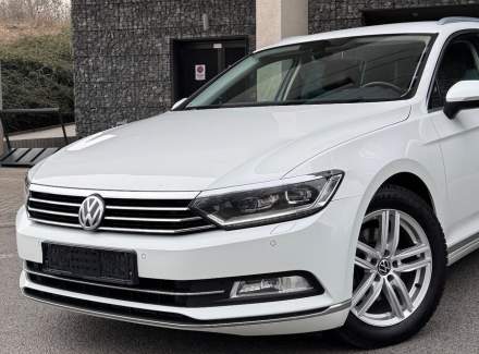 Volkswagen - Passat