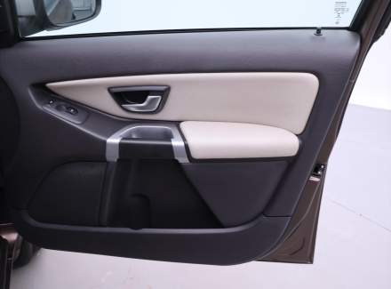 Volvo - XC90