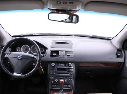 Volvo - XC90