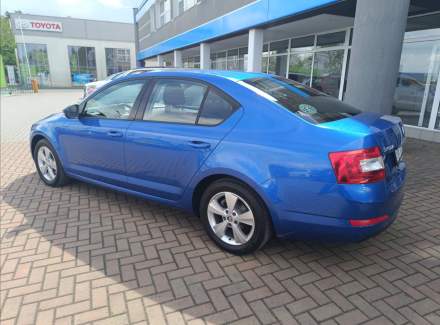 Škoda - Octavia