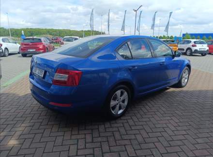 Škoda - Octavia