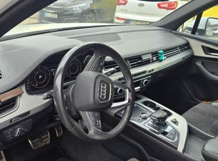 Audi - Q7