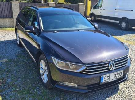 Volkswagen - Passat