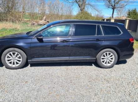 Volkswagen - Passat