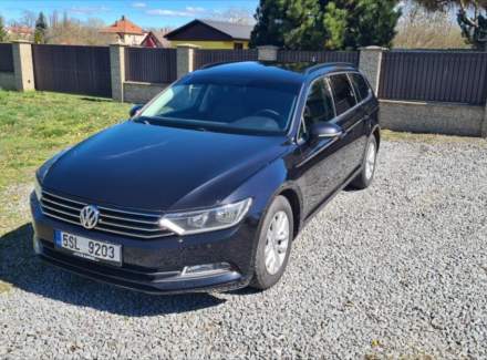 Volkswagen - Passat