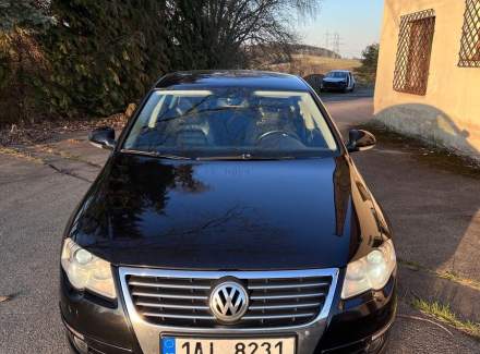 Volkswagen - Passat