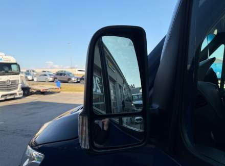 Mercedes-Benz - Sprinter