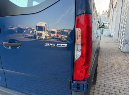 Mercedes-Benz - Sprinter