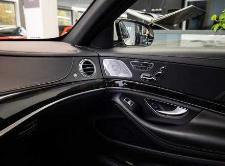 Mercedes-Benz - S-class