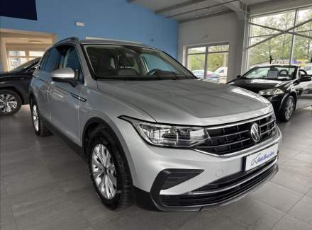 Volkswagen - Tiguan