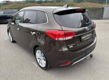 Kia - Carens