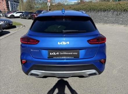 Kia - XCeed