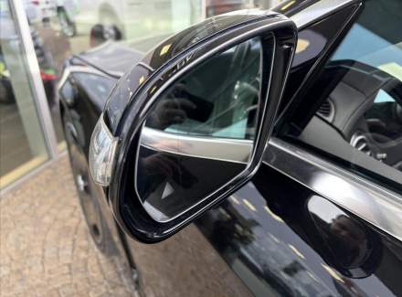 Mercedes-Benz - S-class