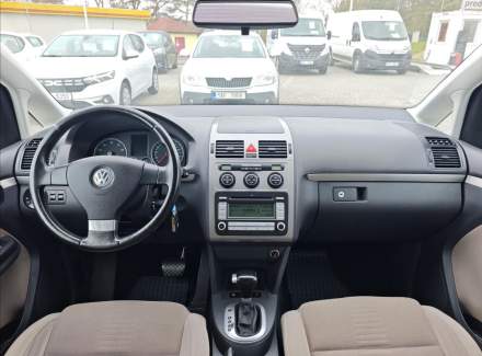 Volkswagen - Touran