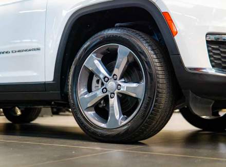 Jeep - Grand Cherokee