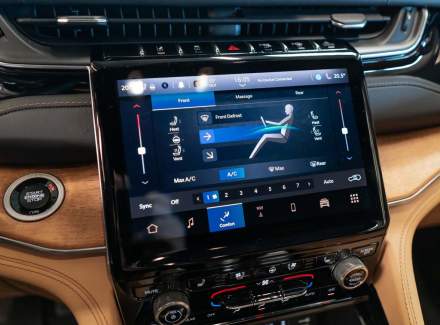 Jeep - Grand Cherokee