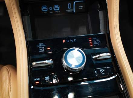 Jeep - Grand Cherokee