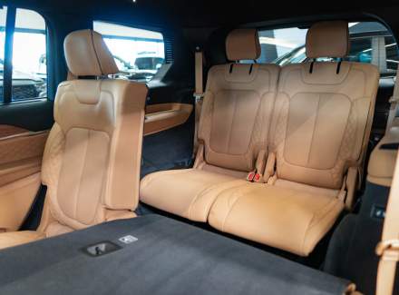 Jeep - Grand Cherokee