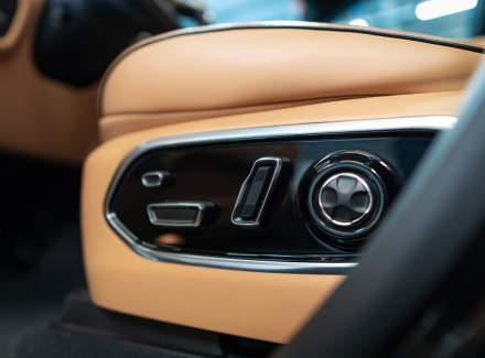 Jeep - Grand Cherokee