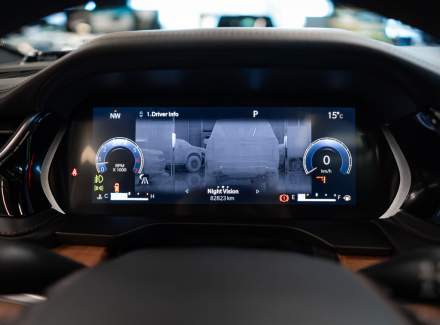 Jeep - Grand Cherokee