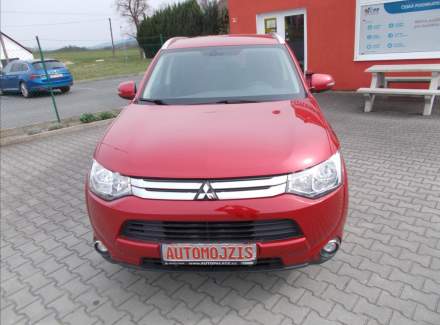 Mitsubishi - Outlander