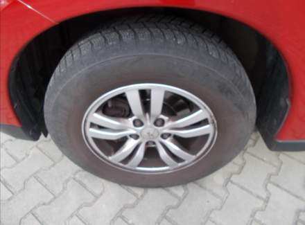 Mitsubishi - Outlander