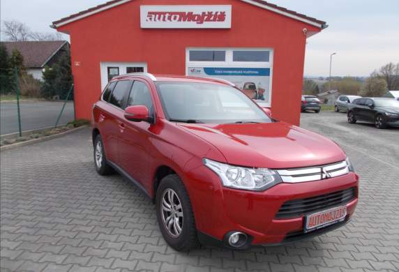 Mitsubishi - Outlander