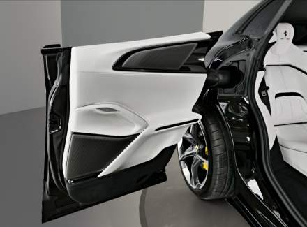 Ferrari - Purosangue