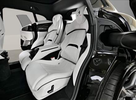 Ferrari - Purosangue