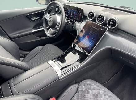 Mercedes-Benz - C-class