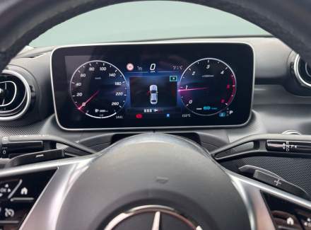 Mercedes-Benz - C-class