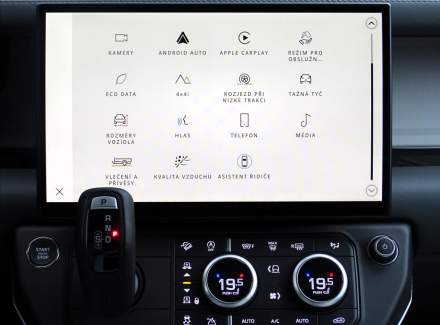 Land Rover - Defender