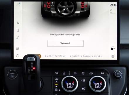 Land Rover - Defender