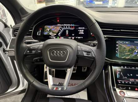 Audi - SQ7