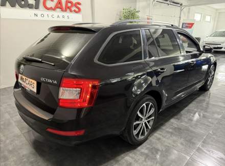 Škoda - Octavia