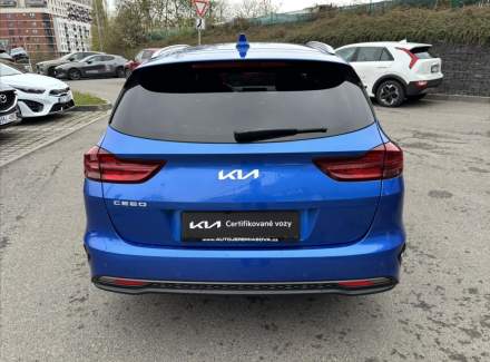 Kia - Cee'd