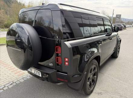 Land Rover - Defender