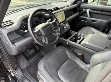 Land Rover - Defender