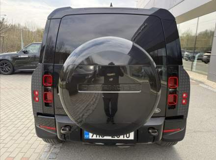 Land Rover - Defender