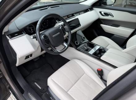 Land Rover - Range Rover Velar