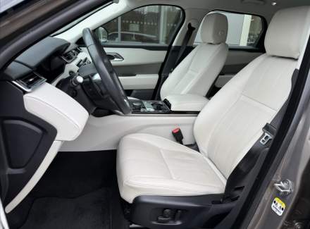 Land Rover - Range Rover Velar