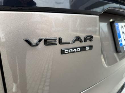 Land Rover - Range Rover Velar